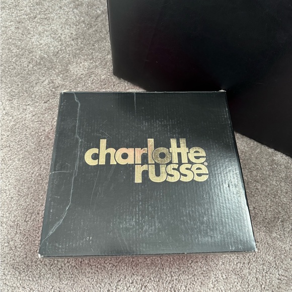 Charlotte Russe Faux Suede Chunk Heel - Picture 6 of 8